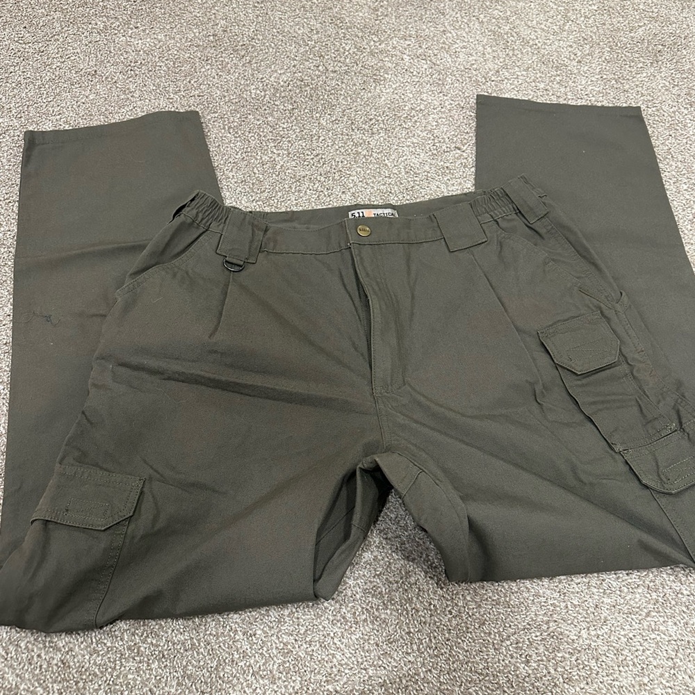5.11 Tactical Men's Cargo Pants in Olive Green